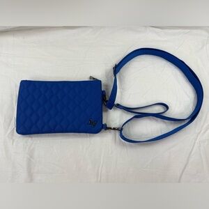 Lug Peekaboo Pouch Wristlet Womens Blue, 3 Pockets, Touch Screen, RFID